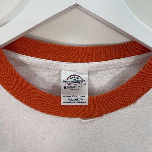 Cat Butt Tee - Picture 2 of 3